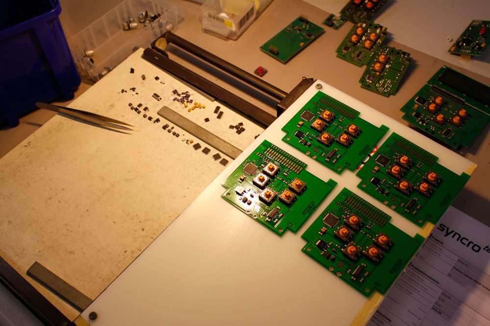 syncrotec_arbeitsplatz_produktion